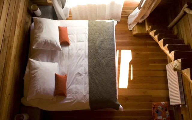 Rocanegra Mountain Lodge