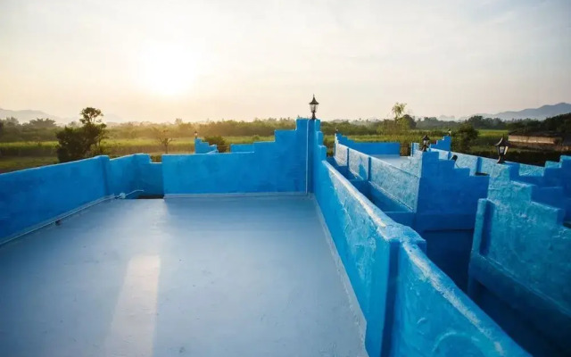 Frida Friday Boutique Hotel