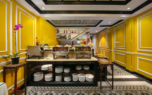 Lavender Central Hotel & Spa