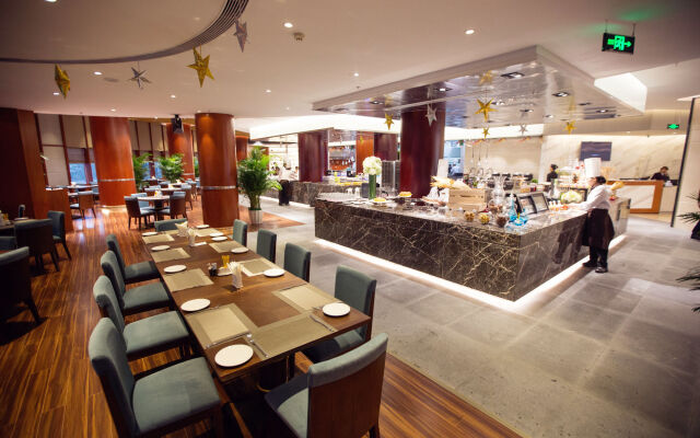 Grand Metropark Liyuan Hotel