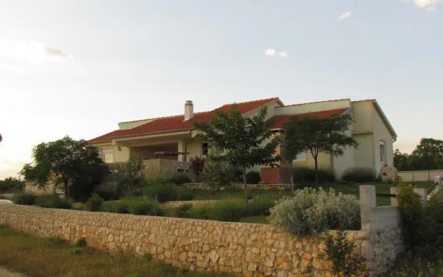 Country House Sinovec