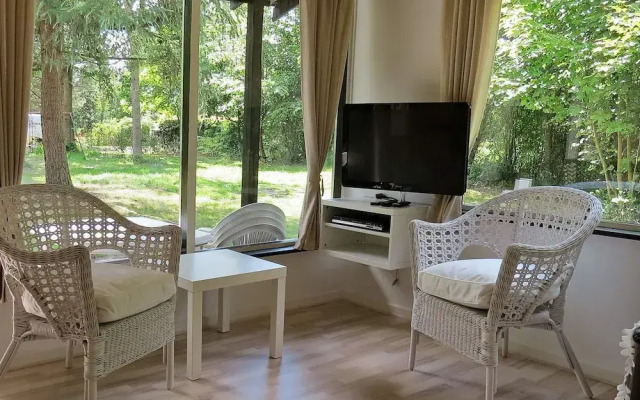 Tranquil Holiday Home in Hals near Beach