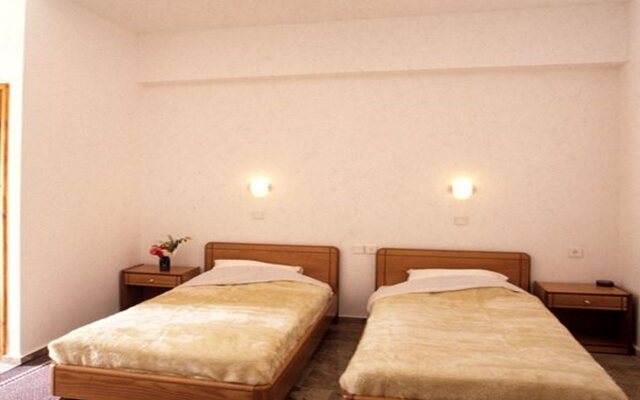 Samaria Pension & Restaurant