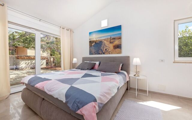 Luxury Villa With Private Pool in Porec