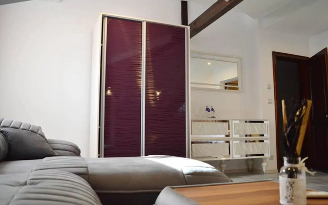 Arbanasi DELUXE Villa