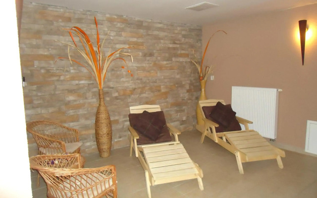 Hotel Crocus