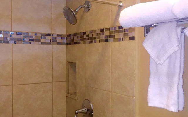 Holiday Motel Creston