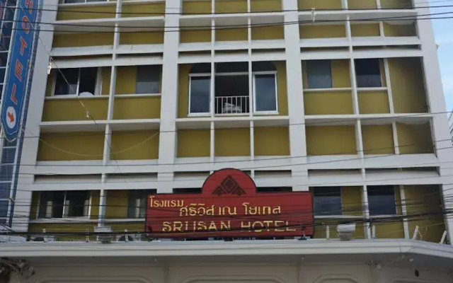 Sri Isan Hotel