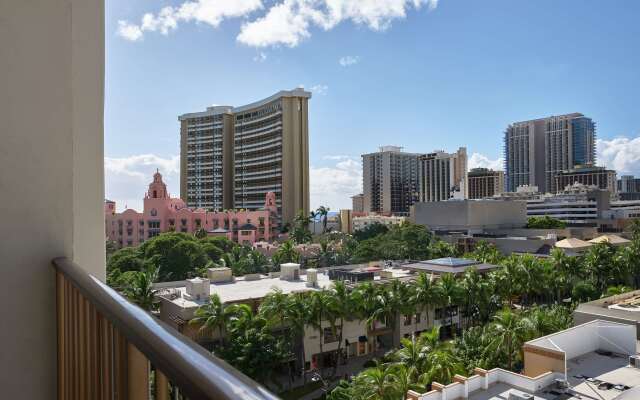 Waikiki Beachcomber by Outrigger