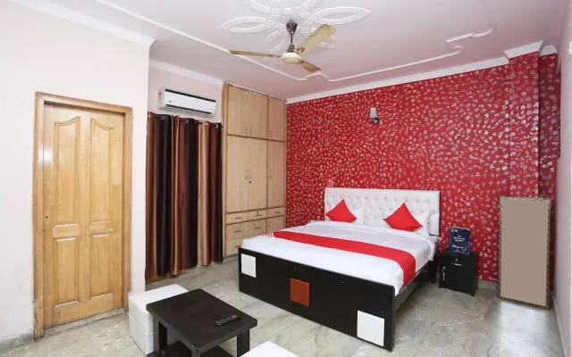 Oyo 26930 Suraj Legacy
