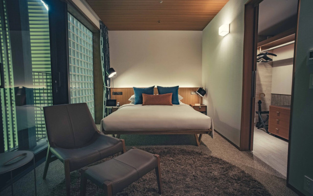 The Aoyama Grand Hotel