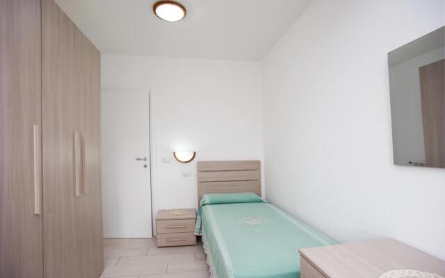 Le Tartarughe Three-room apartment-TRILOCALE LE TARTARUGHE