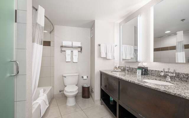 Best Western Plus Marina Gateway Hotel