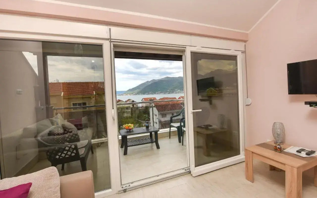 Sea Point II Apart hotel Tivat