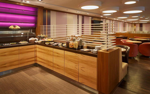 Hilton Frankfurt Airport