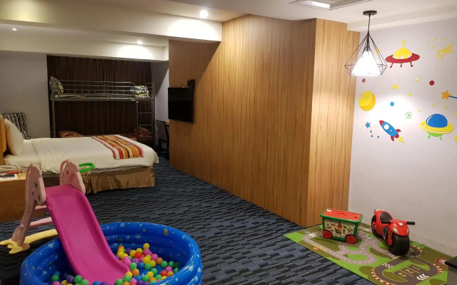 Bamboo Business Hotel