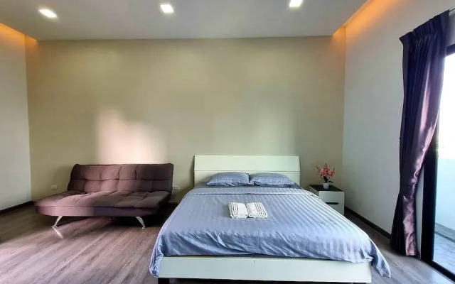 Aqua Residences
