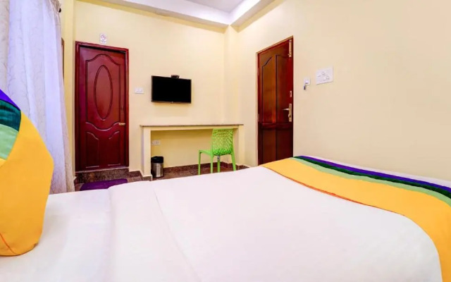 OYO 094 Bussy St Prakasam Residency