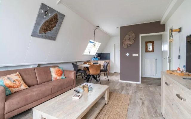 Comfortable and Modern Furnished 4-person Apartment