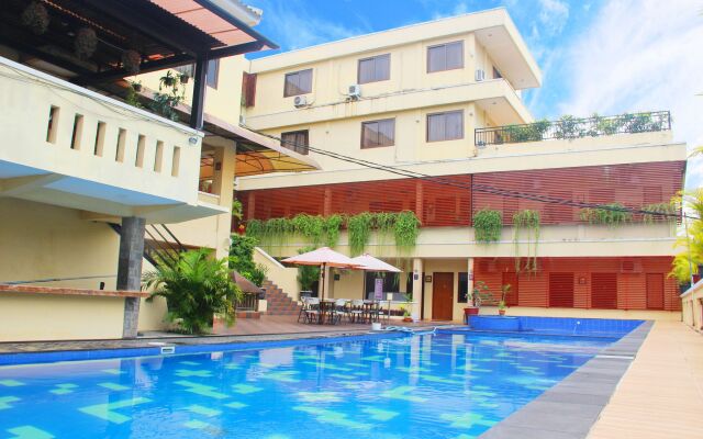 Front One Resort Yogyakarta