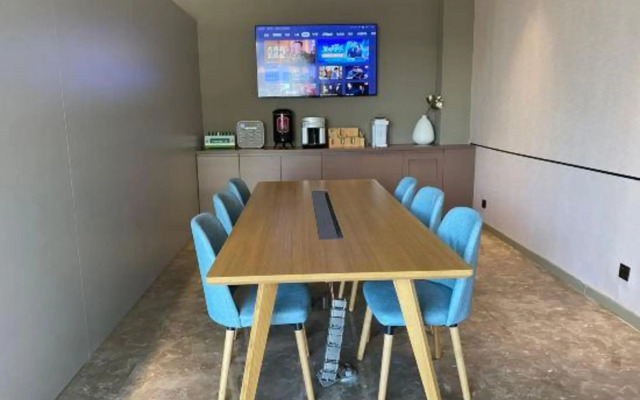 Homeinn · neo (Xuzhou Feng County Zhongyang Avenue)