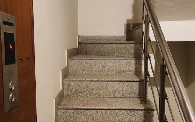 Greenleaf Apartment And Suites, Greater Kailash 1