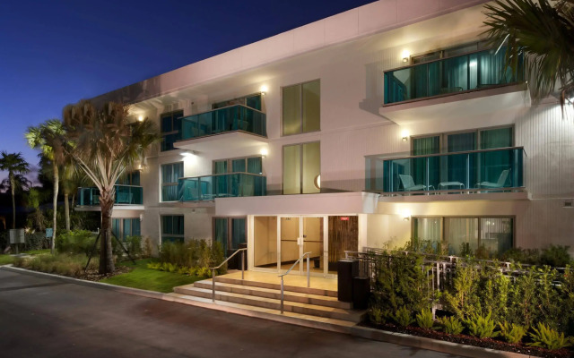 Beach Haus Bal Harbour
