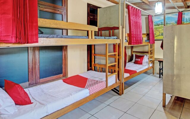 OYO 92851 Homestay Borobudur Specpacker Syariah