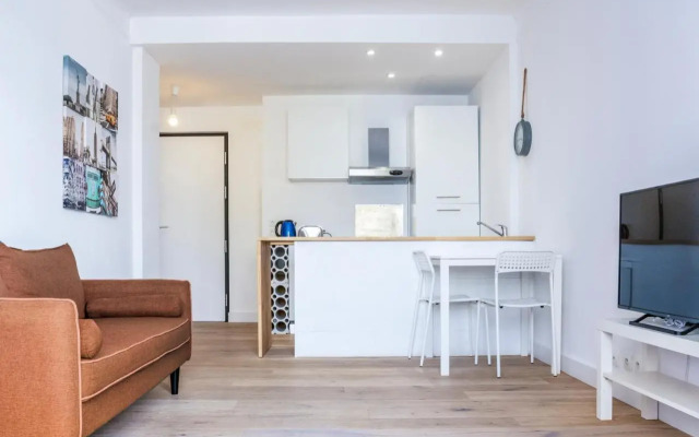 Bel appartement (2p) en plein Centre d’Antibes