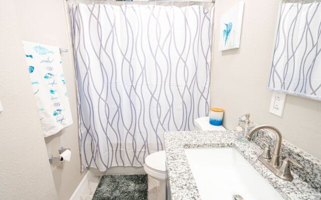 University Serenity Suites 14th