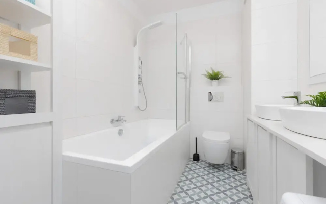 Apartment Sierakowskiego by Renters
