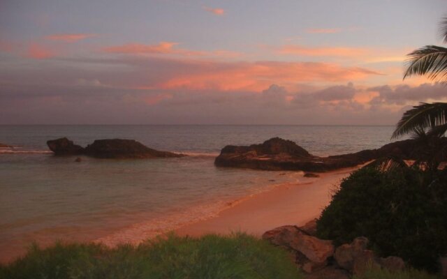 Pebbles by Eleuthera Vacation Rentals