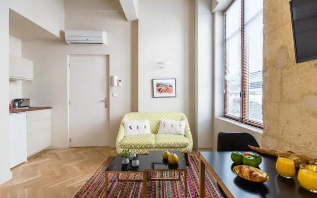 Studio au charme Bordelais 1