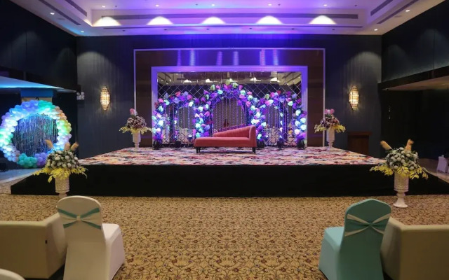 The Maple Hotel-Bhopal