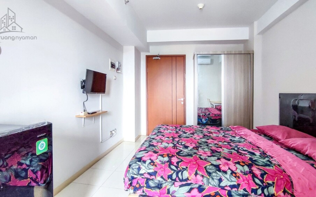 Ruang Nyaman at Apartment GreenLake View
