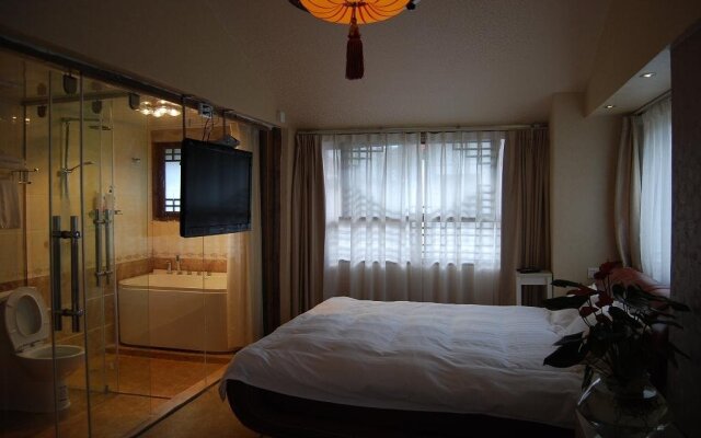 Li Jiang Ya Yue Hostel