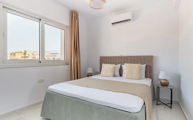 Sanders Cruise Limassol