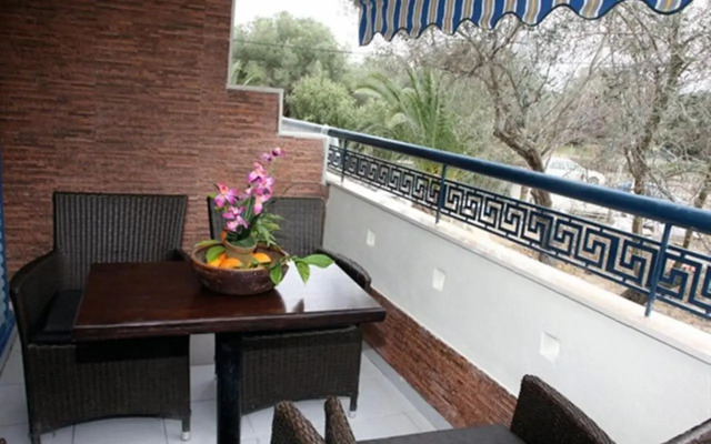 Philoxenia Hotel-Villas