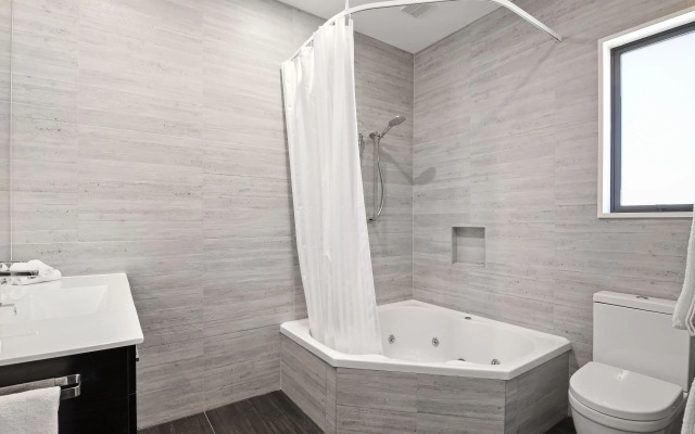 Grand Suites Murchison