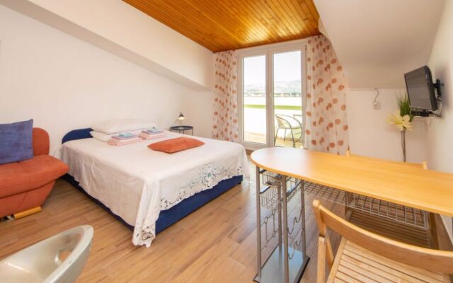 Apartment Šarić Trogir/Arbanija 39760