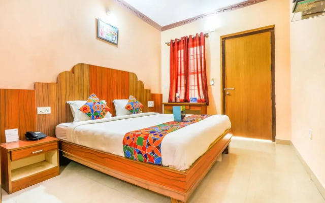 FabHotel City Comforts Inn