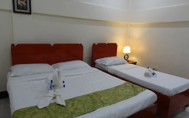 The Executive Villa Inn & Suites