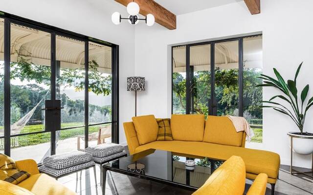 Your Luxury Escape - Fairway