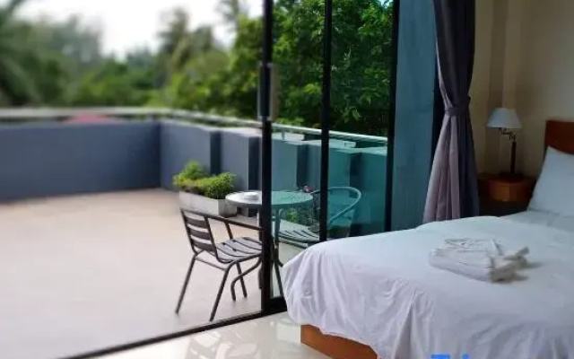 Sj House Hotel