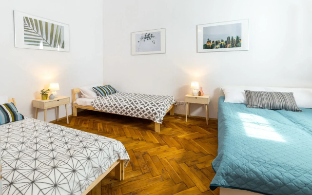 FriendHouse Apartments - Wawel Old City
