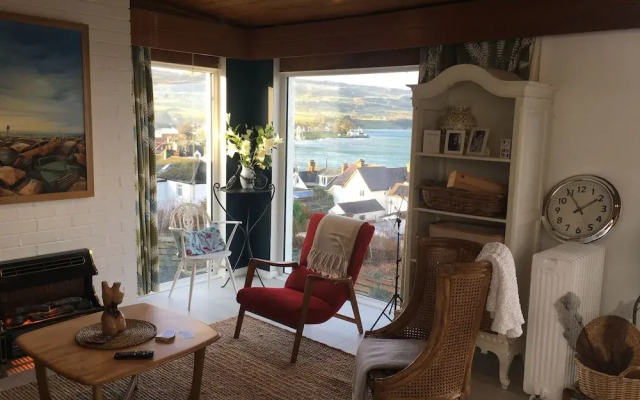 Stunning Seaview Cottage, With 3 Bedrooms
