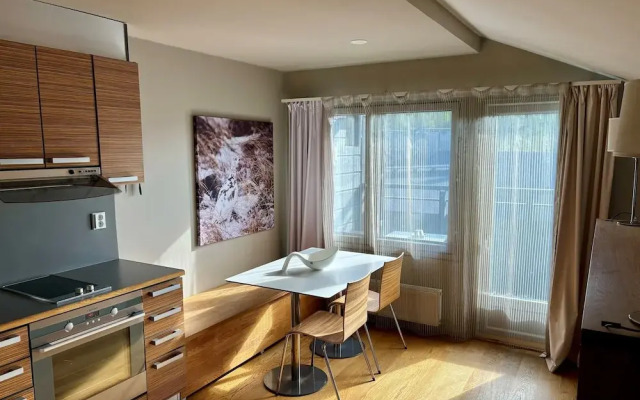 Levi Suites Unna Mànnu