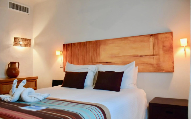 Playa Palms Beach Hotel