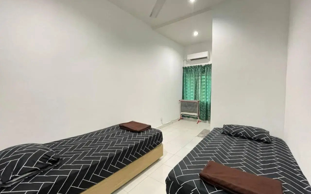 Ritz Homestay at Gong Badak, Kuala Terengganu