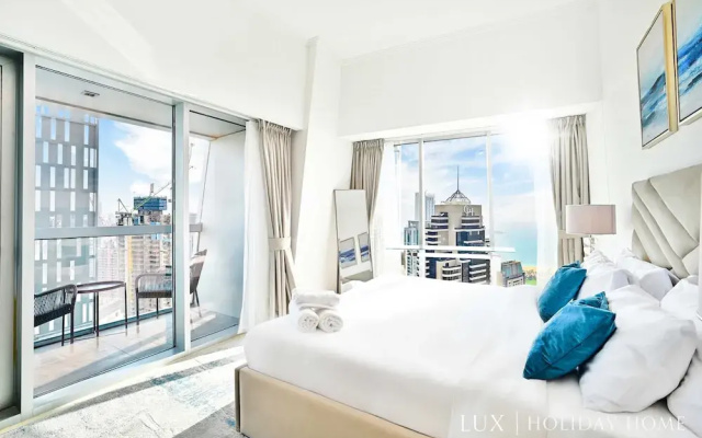 LUX  Cayan Superior Suite 4 Dubai Marina